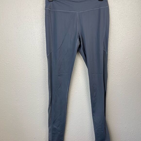 Victoria Sport Blue/Gray Capri Leggings Size S EUC - Picture 1 of 4